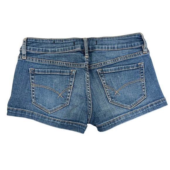Bullhead Denim Shorts Blue Wash Low Rise Juniors Casual Everyday - Picture 1 of 8